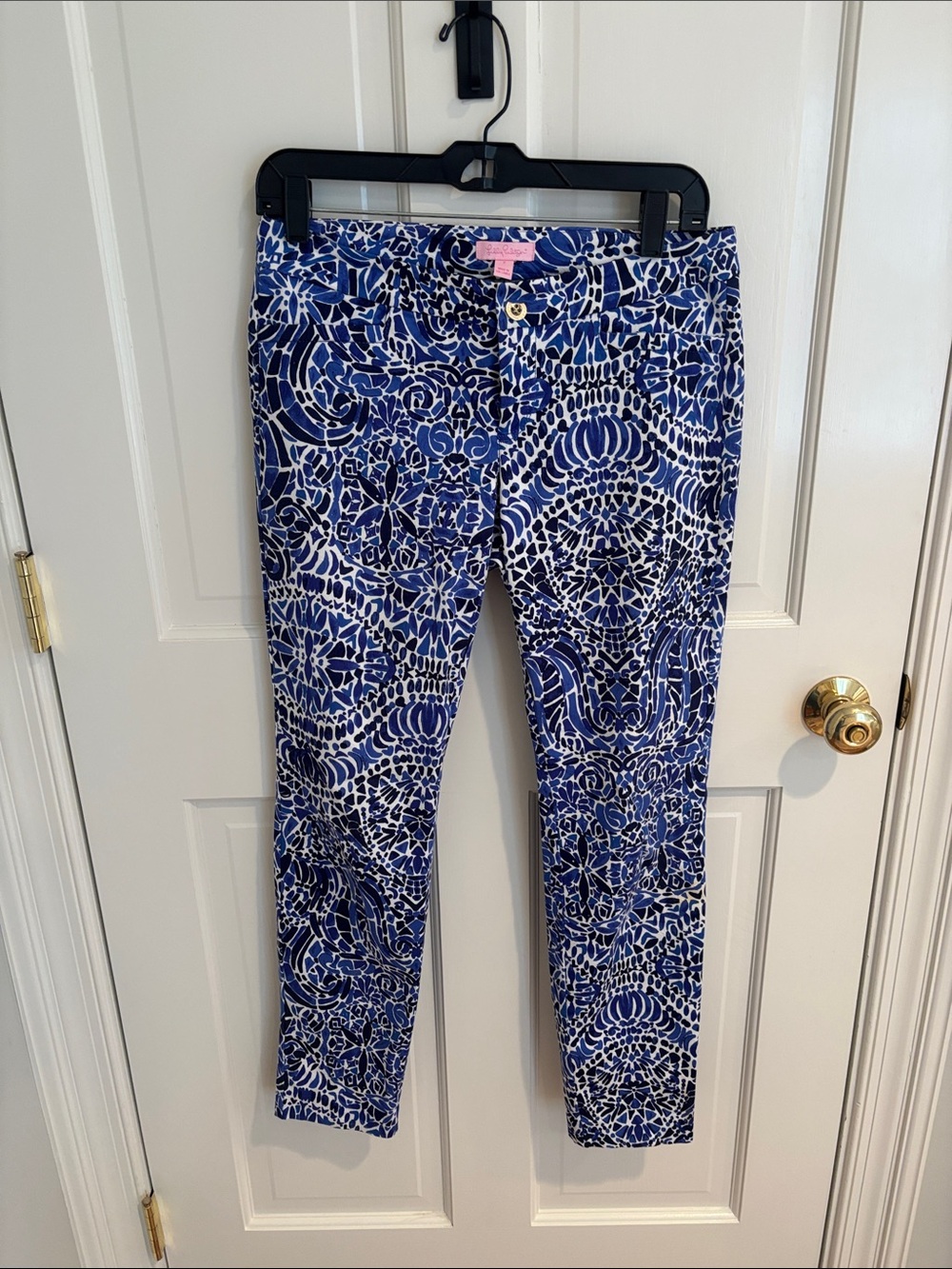 Lilly Pulitzer Blue & White Patterned Ankle Jeans